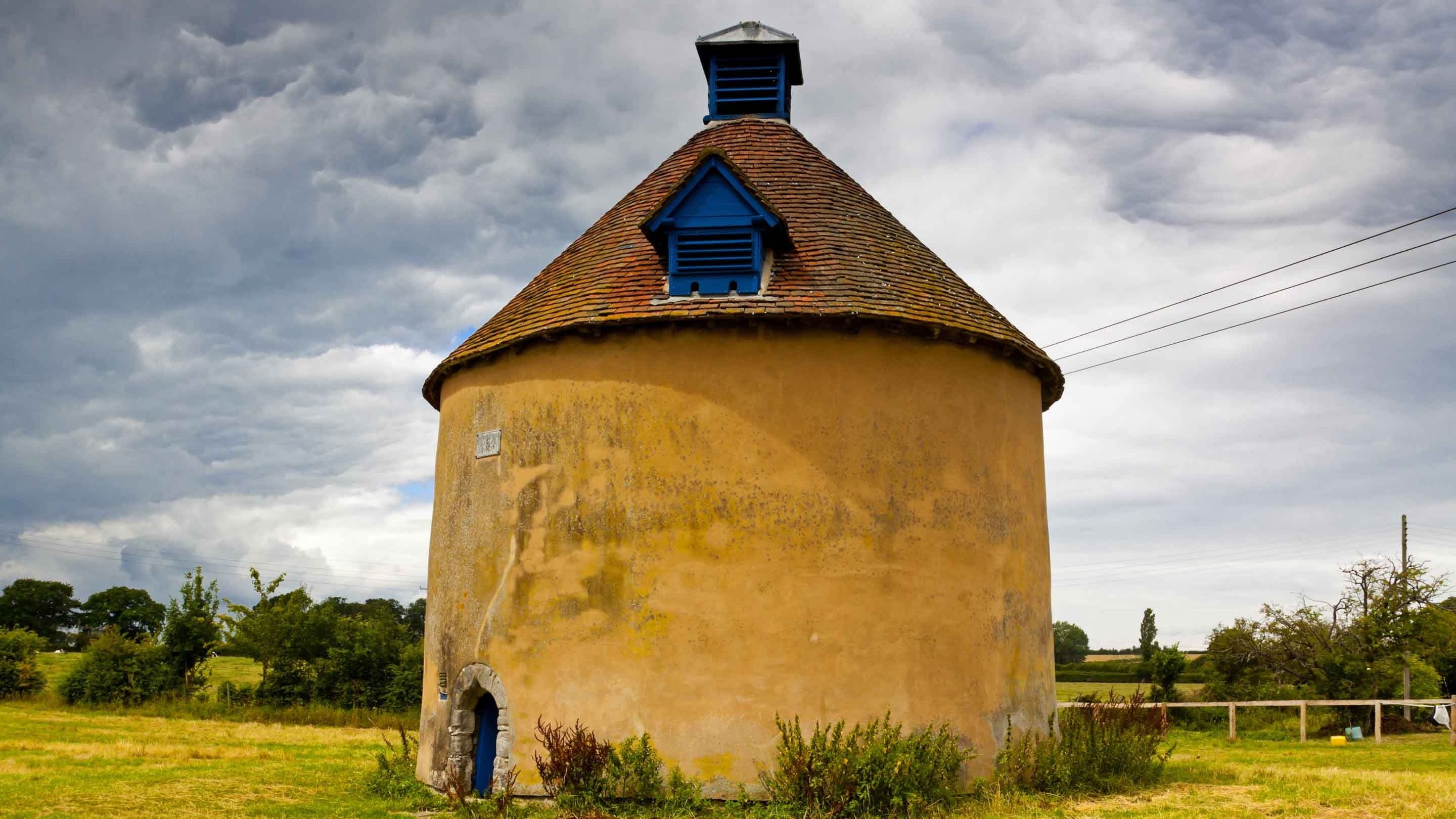 Kinwarton Dovecote
